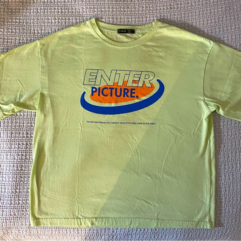 SHEIN T-Shirt “Enter Picture”